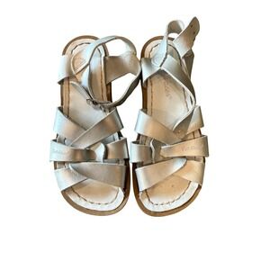 Salt Water Sandals Silver Leather Criss Cross‎ Strap Buckle Closure